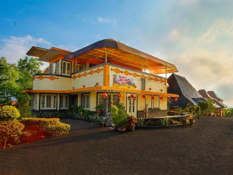 Ciptaningati Hotel Batu (East Java) Exterior foto