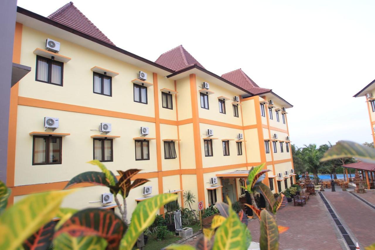 Ciptaningati Hotel Batu (East Java) Exterior foto