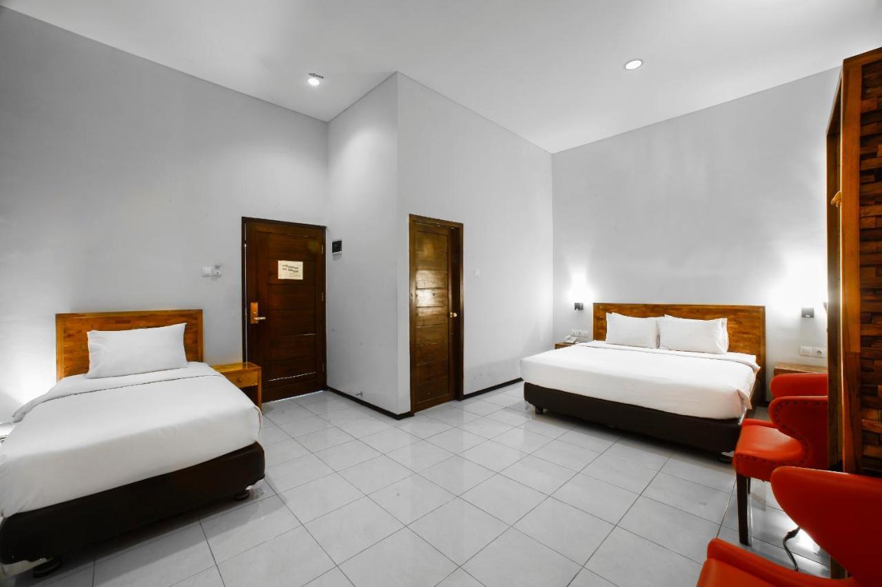 Ciptaningati Hotel Batu (East Java) Exterior foto