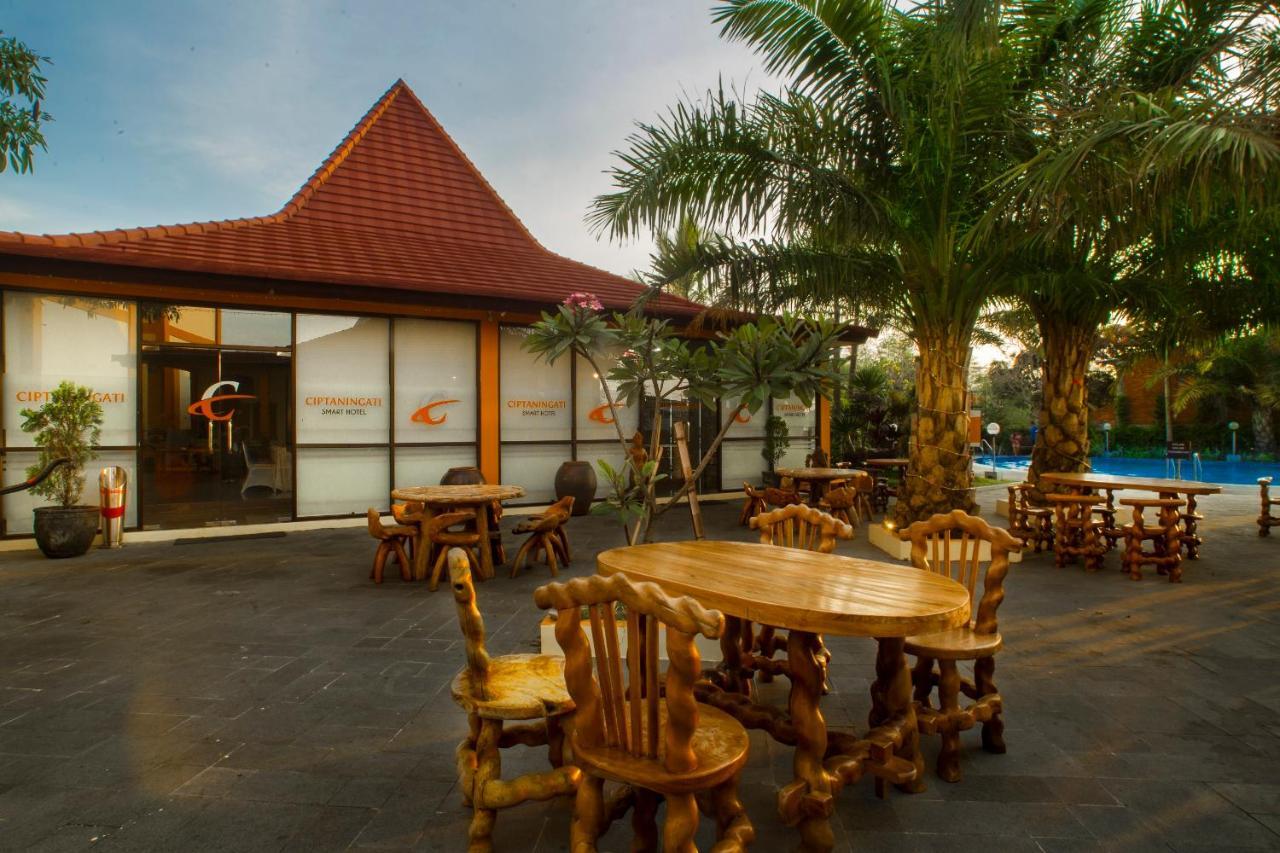 Ciptaningati Hotel Batu (East Java) Exterior foto